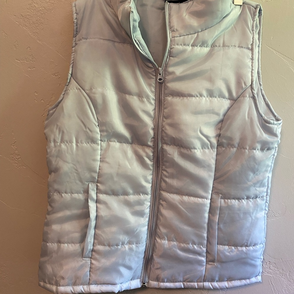 Light blue vest